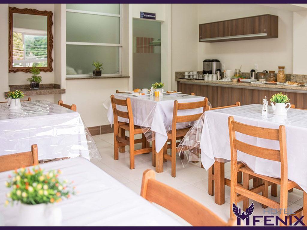 Hotel Fenix Assis Esterno foto